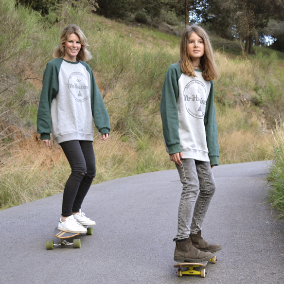 15-colgadas-de-una-percha-gina-carreras-mr-happiness-sudadera-sweatshirt-bambas-trainers-2