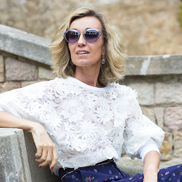 15-colgadas-de-una-percha-maica-jau-ss-16-pv-flores-flowers-floral-print-pantalon-pijama-pyjamas-pant-sudadera-sweatshirt-4