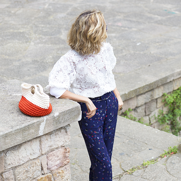 15-colgadas-de-una-percha-maica-jau-ss-16-pv-flores-flowers-floral-print-pantalon-pijama-pyjamas-pant-sudadera-sweatshirt-6