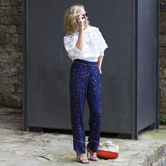 15-colgadas-de-una-percha-maica-jau-ss-16-pv-flores-flowers-floral-print-pantalon-pijama-pyjamas-pant-sudadera-sweatshirt-9