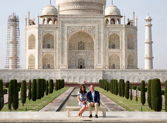 15-colgadas-de-una-percha-the-style-of-el-estilo-de-Kate-Middleton-India-Tour-4