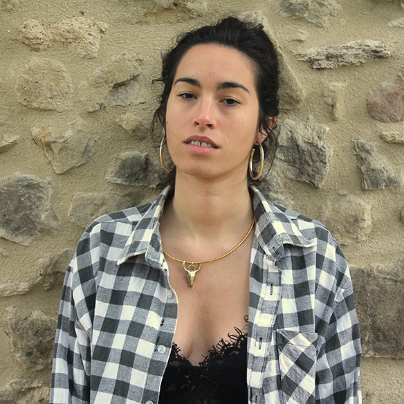 15-colgadas-de-una-percha-blanche-check-shirt-camisa-cuadros-lace-top-encaje-shorts-botines-booties-festival-outfit-look-festivalero-7