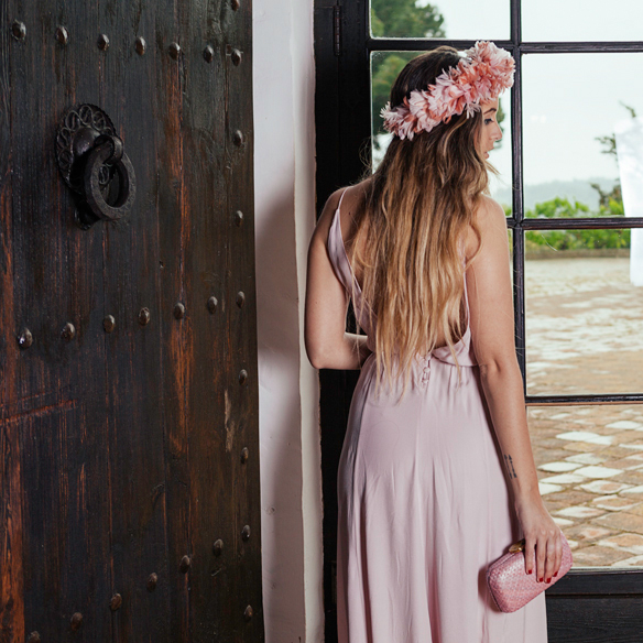 15-colgadas-de-una-percha-carla-kissler-anna-duarte-vestidos-invitadas-de-boda-wedding-guest-outfits-looks-by-biombo-4