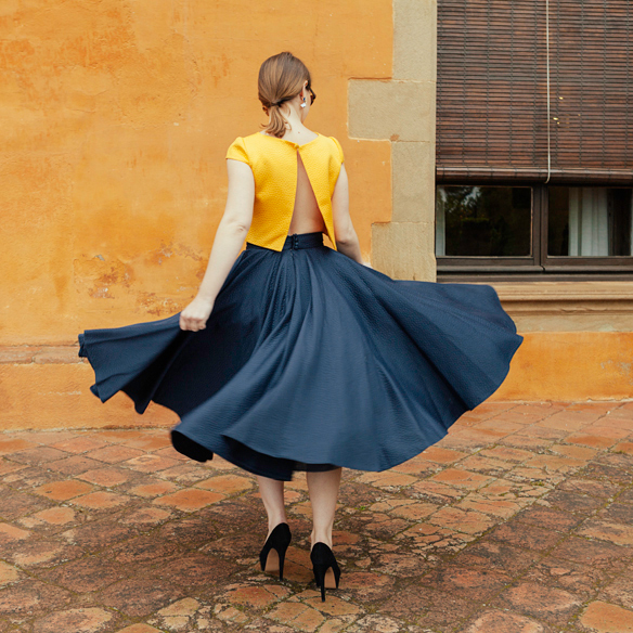 15-colgadas-de-una-percha-carla-kissler-anna-duarte-vestidos-invitadas-de-boda-wedding-guest-outfits-looks-cristina-tamborero-4