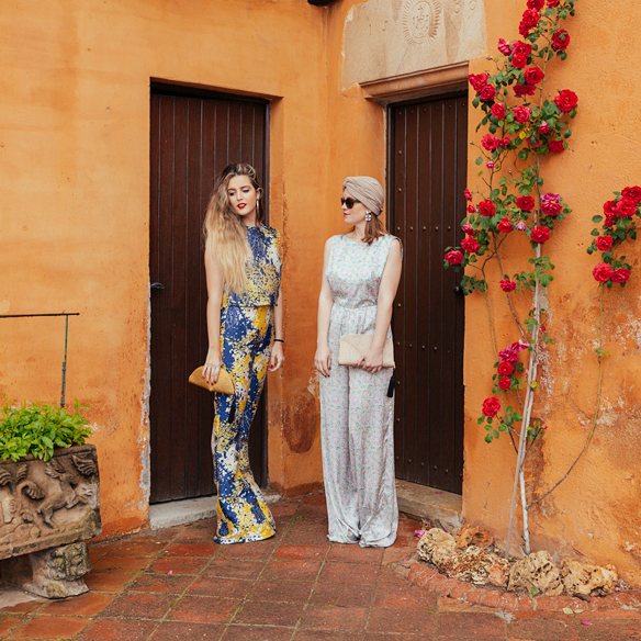 15-colgadas-de-una-percha-carla-kissler-anna-duarte-vestidos-invitadas-de-boda-wedding-guest-outfits-looks-david-christian-6