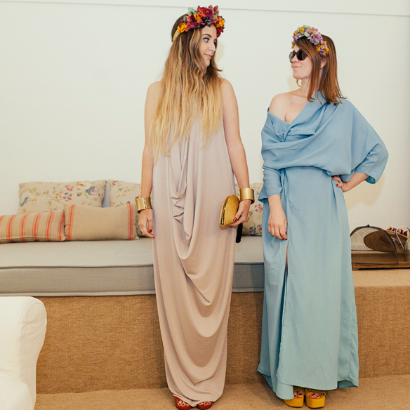 15-colgadas-de-una-percha-carla-kissler-anna-duarte-vestidos-invitadas-de-boda-wedding-guest-outfits-looks-maria-roch-2