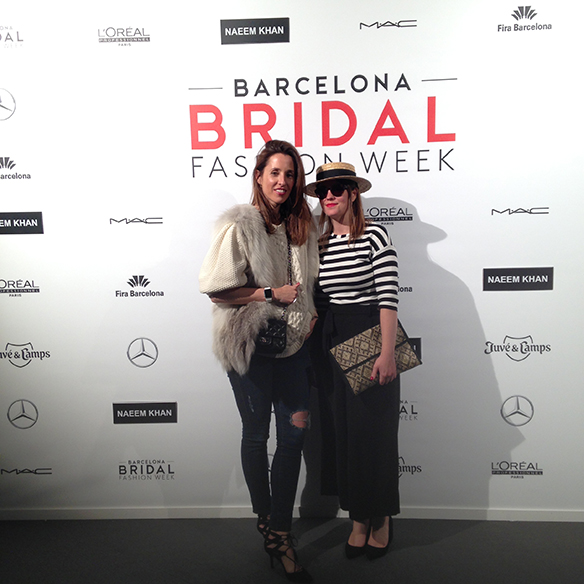 15-colgadas-de-una-percha-naeem-khan-barcelona-bridal-fashion-week-2016-vestidos-de-novias-brides-wedding-gowns-desfile-fashion-show-56