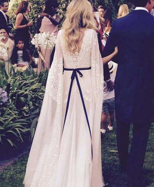 15-colgadas-de-una-percha-que-tipo-de-novia-eres-what-kind-of-bride-are-you-wedding-gown-dress-vestidos-de-novia-bodas-lazo-bow-6