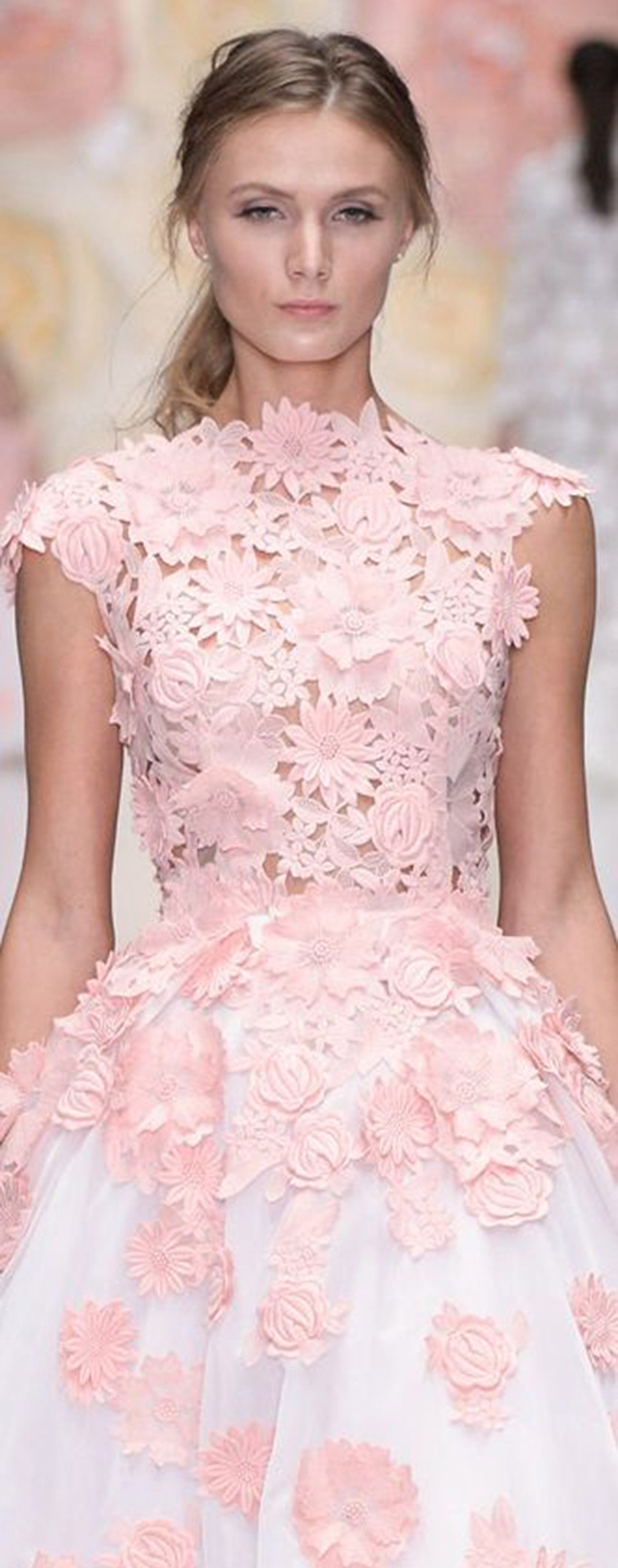 15-colgadas-de-una-percha-que-tipo-de-novia-eres-what-kind-of-bride-are-you-wedding-gown-dress-vestidos-de-novia-bodas-rosa-pink-5