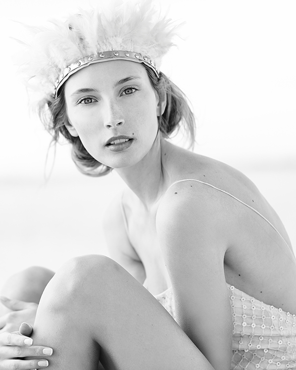 15-colgadas-de-una-percha-teresa-helbig-vestidos-de-novia-wedding-gowns-bodas-weddings-brides-3