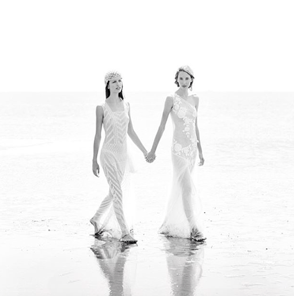 15-colgadas-de-una-percha-teresa-helbig-vestidos-de-novia-wedding-gowns-bodas-weddings-brides-6