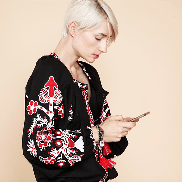 15-colgadas-de-una-percha-closet-must-march-11-vestidos-bordados-tunicas-blusas-embroidery-dress-tunic-blouse-24