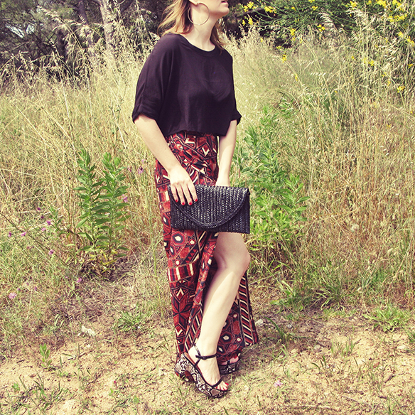 15-colgadas-de-una-percha-san-juan-saint-johns-eve-print-palazzo-pants-estampados-crop-top-carla-kissler-4