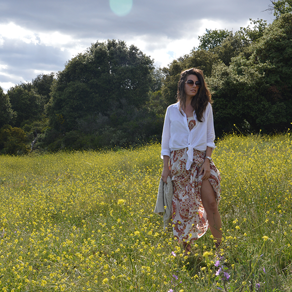 15-colgadas-de-una-percha-vestido-dress-camisa-anudada-tied-shirt-alpargatas-espadrilles-alicia-alvarez-8