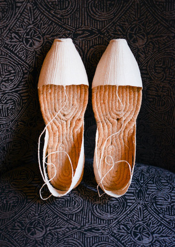 15-colgadas-de-una-percha-closet-must-ball-pages-alpargatas-espardenyes-espardeñas-zapatos-de-esparto-verano-summer-espadrilles-3