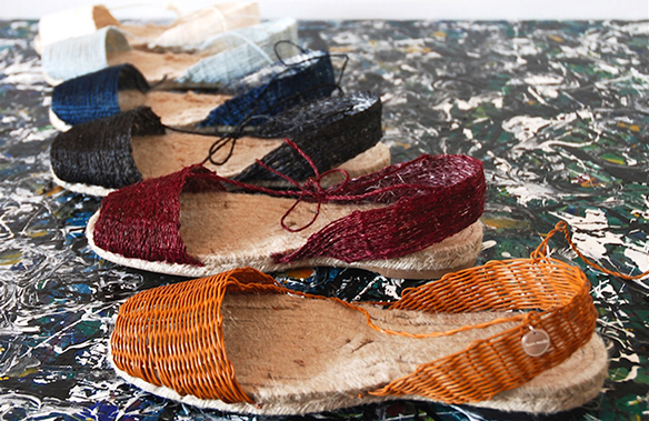 15-colgadas-de-una-percha-closet-must-ball-pages-alpargatas-espardenyes-espardeñas-zapatos-de-esparto-verano-summer-espadrilles-4