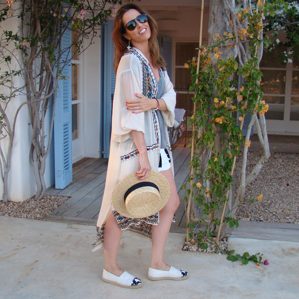 15-colgadas-de-una-percha-ethnic-kaftan-etnico-alpargatas-espadrilles-canotier-shorts-marta-r-9
