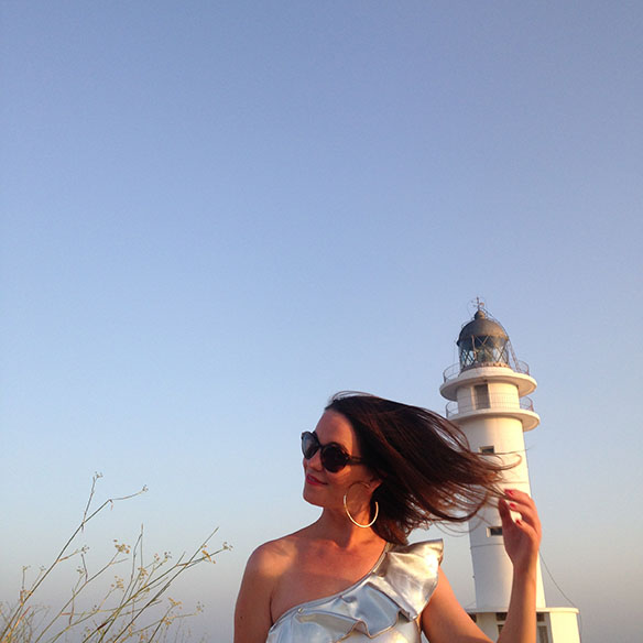 15-colgadas-de-una-percha-formentera-silver-body-swimsuit-bañador-plata-9