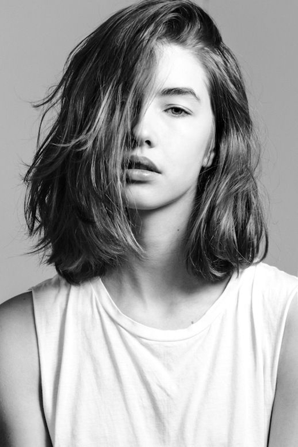 15-colgadas-de-una-percha-peinados-verano-summer-hairstyles-melena-midi-long-bob-mane-4