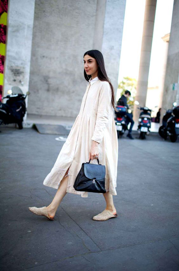 15-colgadas-de-una-percha-15-lwl-looks-we-love-outfits-babouches-babuchas-calzado-footwear-it-shoe-4