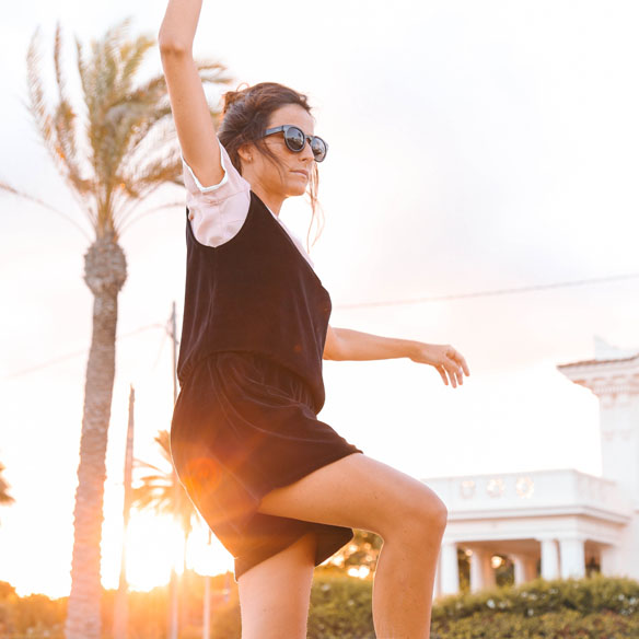 15-colgadas-de-una-percha-bebofi-mono-jumpsuit-bambas-trainers-5