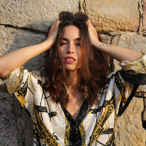 15-colgadas-de-una-percha-blanche-camisa-vintage-shirt-shorts-3