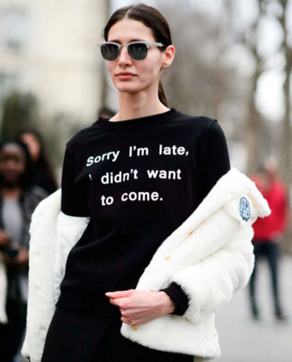 15-colgadas-de-una-percha-fall-winter-fw-must-have-trends-tendencias-otono-invierno-oi-2016-2017-16-17-quotes-mensajes-5