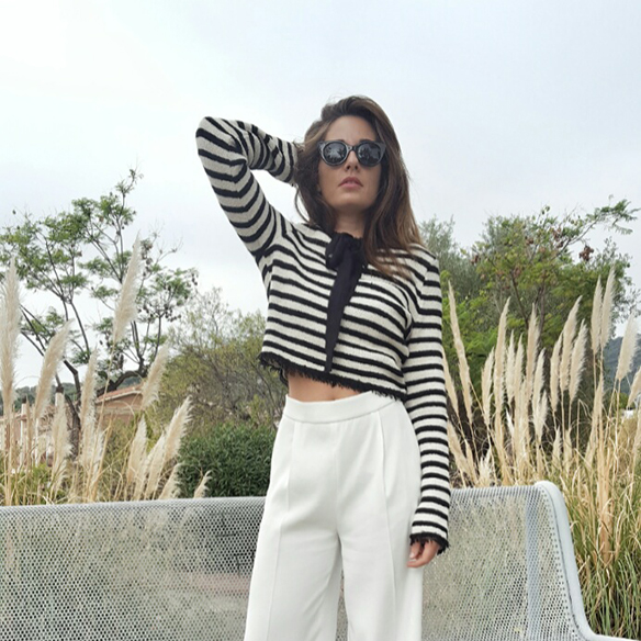 15-colgadas-de-una-percha-alicia-alvarez-estilo-marinero-navy-style-coco-chanel-rayas-stripes-blanco-y-negro-black-and-white-1