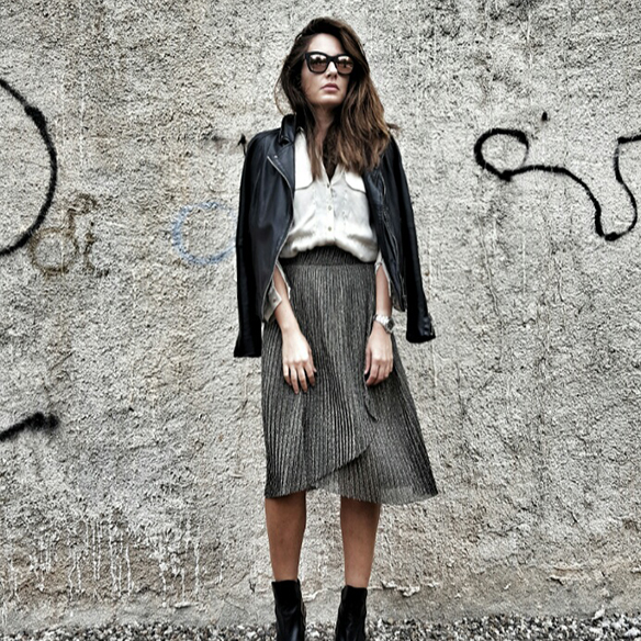 15-colgadas-de-una-percha-alicia-alvarez-must-have-falda-metalizada-metallized-skirt-1