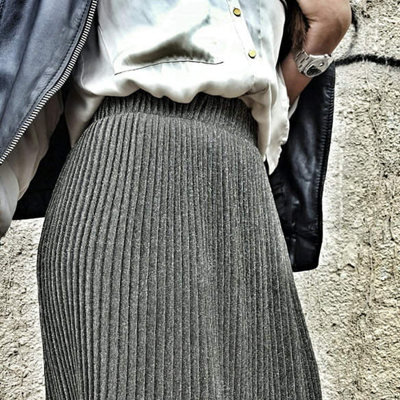 15-colgadas-de-una-percha-alicia-alvarez-must-have-falda-metalizada-metallized-skirt-5