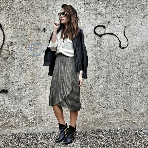 15-colgadas-de-una-percha-alicia-alvarez-must-have-falda-metalizada-metallized-skirt-8