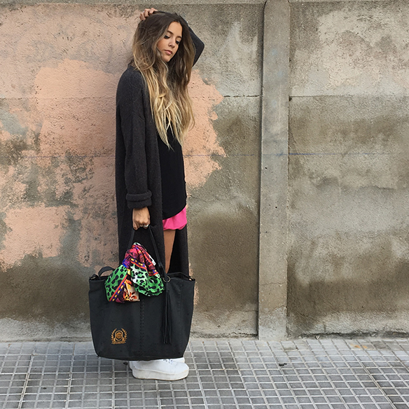 15-colgadas-de-una-percha-anna-duarte-must-have-rosa-pink-mini-jersey-lana-xl-wool-jacket-1