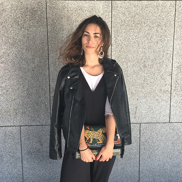 15-colgadas-de-una-percha-blanche-jumpsuit-mono-perfecto-biker-b-w-blanco-y-negro-9