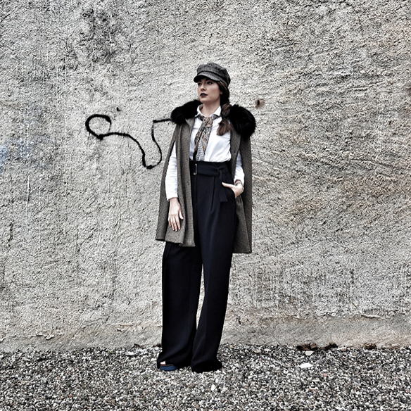 15-colgadas-de-una-percha-alicia-alvarez-garcon-garconne-capa-cape-vintage-palazzo-pants-boina-beret-tweed-6