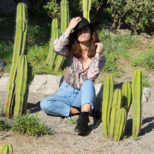 15-colgadas-de-una-percha-blanche-body-jeans-sombrero-hat-booties-botines-10