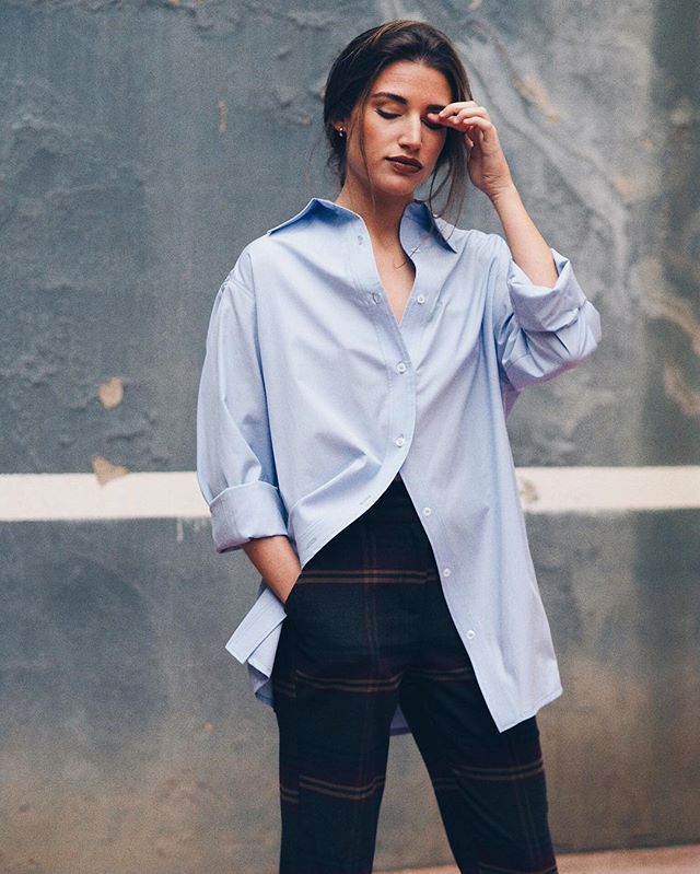 15-colgadas-de-una-percha-closet-must-laagam-shirt-camisa-oversize-14