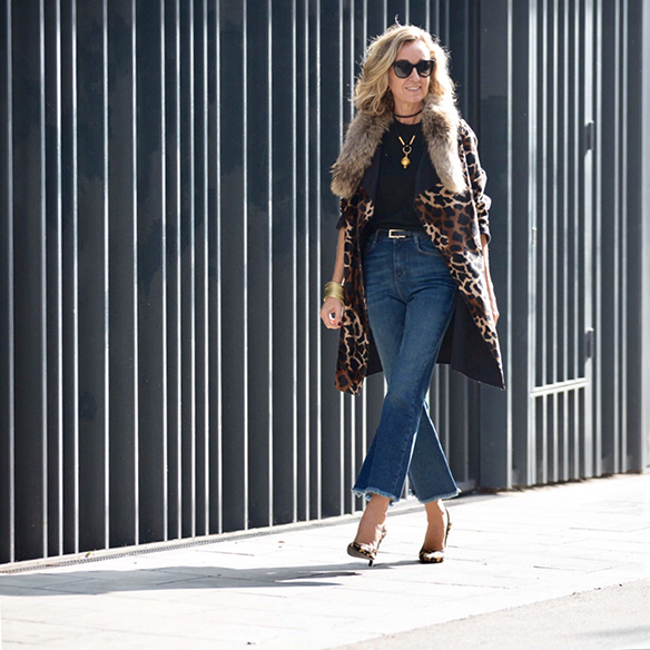 15-colgadas-de-una-percha-maica-jau-abrigo-leopardo-leopard-coat-animal-print-shoes-zapatos-fur-pelos-6