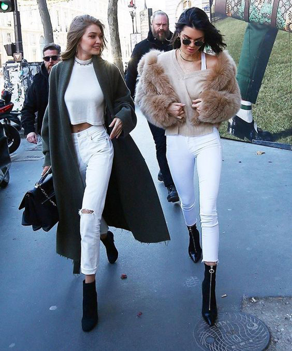 15-colgadas-de-una-percha-the-style-of-zipi-y-zape-kendall-jenner-gigi-hadid-models-estilo-modelos-16