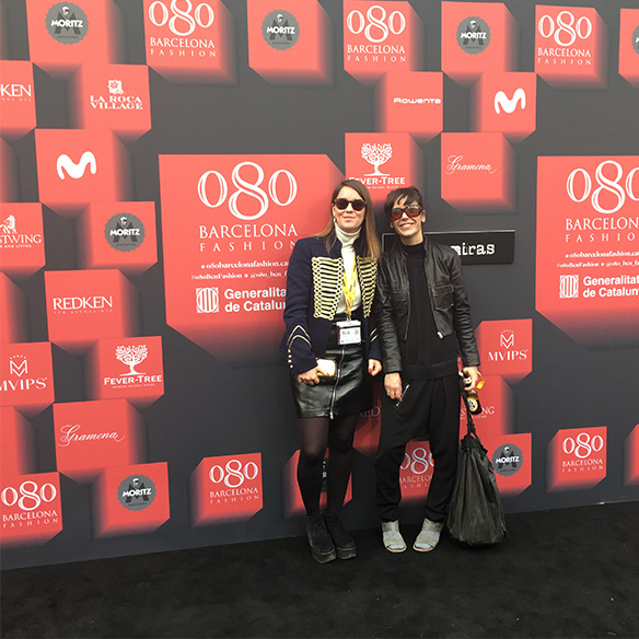 15-colgadas-de-una-percha-las-sorpresas-de-la-080-bcn-fashion-moda-barcelona-desfiles-6