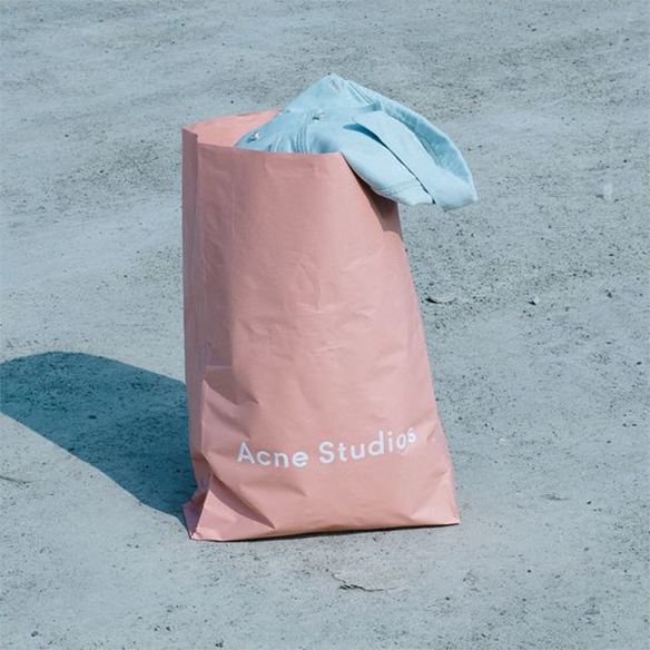 15-colgadas-de-una-percha-march-mood-board-inspiration-inspiracion-marzo-inspo-17